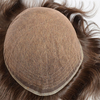 Tecnica a mano confezionata, capelli umani, cappello a base di pizzo svizzero, linea visibile.