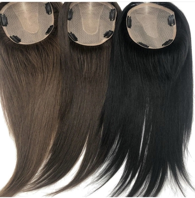 Toupee a base di seta retta femminile con chiusura frontale in pizzo svizzero e cappello