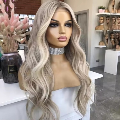 Capelli Europei Capelli Umani Parrucche con Densità Frontale 180% HD Merletti Frontale e Corpo Ondulato